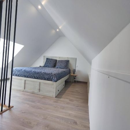 Studio Neuf Situe Au Coeur D'Un Bourg Paisible Pacé 외부 사진